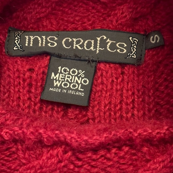 Inis Crafts | 100% Irish Wool Cozy Red Cable Knit Turtleneck Sweater - Picture 3 of 5